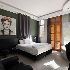 Residence Suites By Raphael Hotels